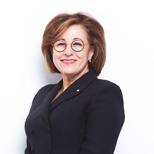 web-headshot_0007_Josephine